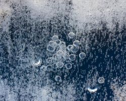 http://www.sott.net/article/204153-Study-finds-methane-bubbling-from-Arctic